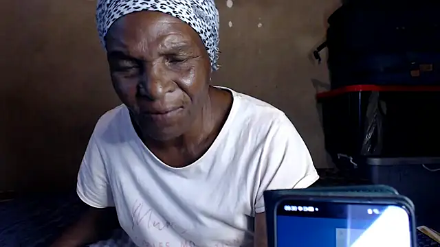 Snapshot of NaughtyGranny chatting on March 9, 2025, 7:45 am NaughtyGranny online show from March 9, 2025, 7:45 am