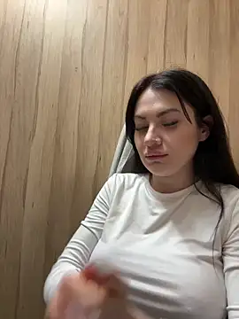 Snapshot of Wet__Bunny chatting on March 4, 2025, 9:40 am Wet  Bunny online show from March 4, 2025, 9:40 am
