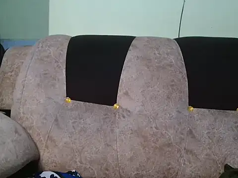 Snapshot of goddes_love chatting on September 19, 2025, 7:32 am goddes love online show from September 19, 2025, 7:32 am