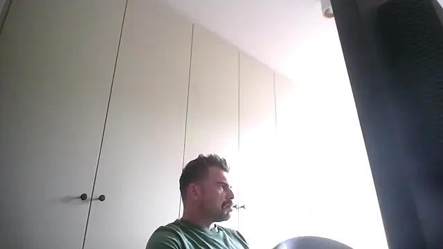 mrbigballs online show from September 8, 2025, 2:38 pm