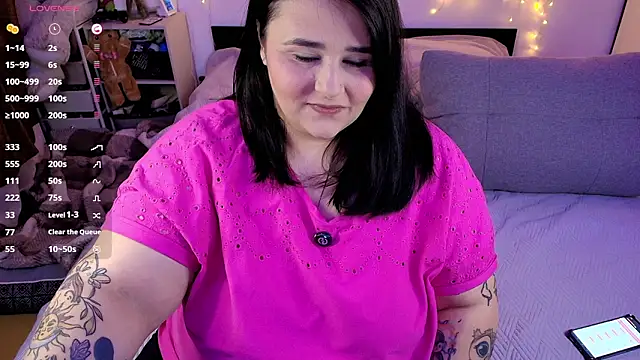 naughtykiss online show from March 12, 2026, 3:51 pm