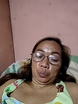 asianwet4u online show from November 10, 2025, 5:01 pm