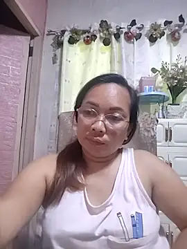 asianwet4u online show from February 7, 2026, 4:38 am