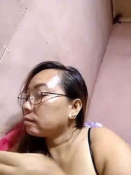 asianwet4u online show from March 28, 2026, 7:13 pm