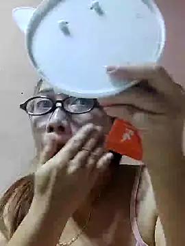 Snapshot of asianwet4u chatting on July 17, 2026, 4:30 am asianwet4u online show from July 17, 2026, 4:30 am