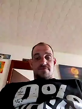 Codymc89 online show from April 17, 2026, 1:58 pm