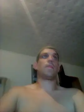 Snapshot of Codymc89 chatting on June 25, 2026, 5:12 am Codymc89 online show from June 25, 2026, 5:12 am