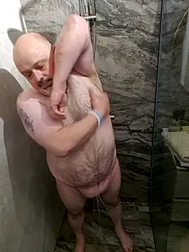 Bibear197511 online show from October 4, 2025, 10:35 am