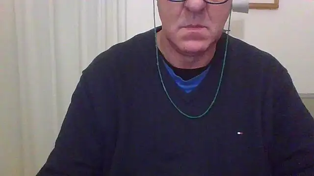 ANONIMO7735 online show from February 12, 2025, 5:26 pm
