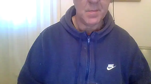 Snapshot of ANONIMO7735 chatting on February 21, 2026, 6:47 am ANONIMO7735 online show from February 21, 2026, 6:47 am