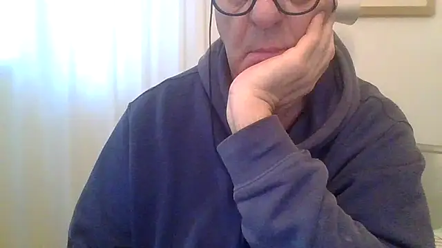 Snapshot of ANONIMO7735 chatting on February 25, 2026, 6:34 am ANONIMO7735 online show from February 25, 2026, 6:34 am