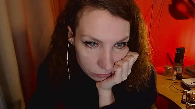 JohansonKatie online show from January 18, 2025, 3:20 am