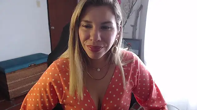 ms sofia x online show from March 20, 2025, 8:08 pm