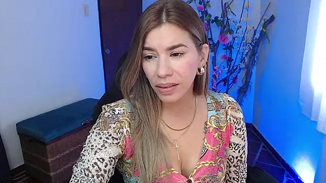 ms sofia x online show from February 11, 2026, 2:55 pm