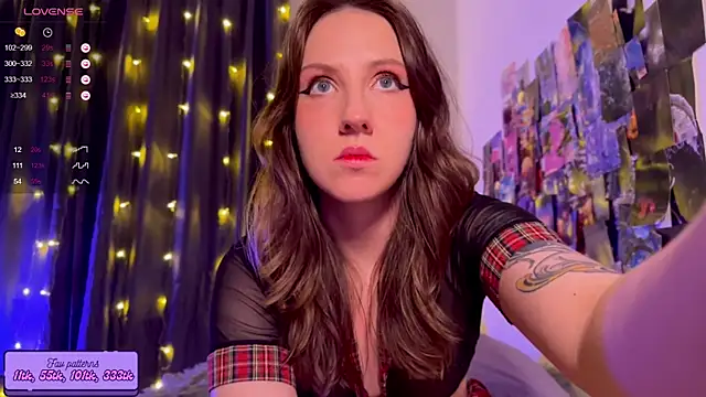 HotaruTomo online show from December 20, 2025, 1:34 am