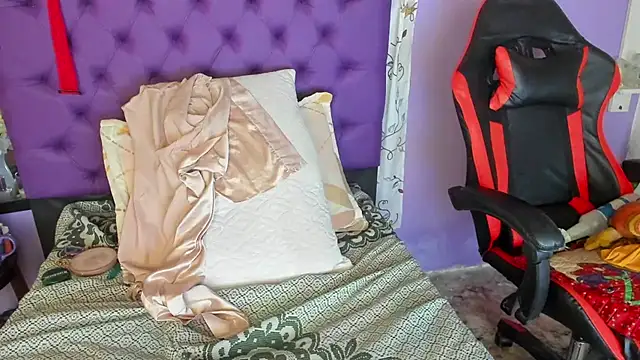 Margoth clain online show from October 30, 2025, 12:39 pm