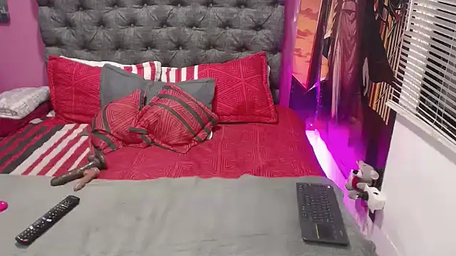 JEENEVIEVE online show from March 2, 2026, 6:48 pm