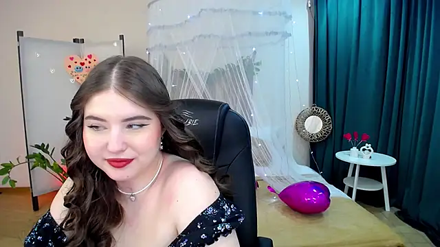 NicoleFoxery online show from February 21, 2025, 6:29 am