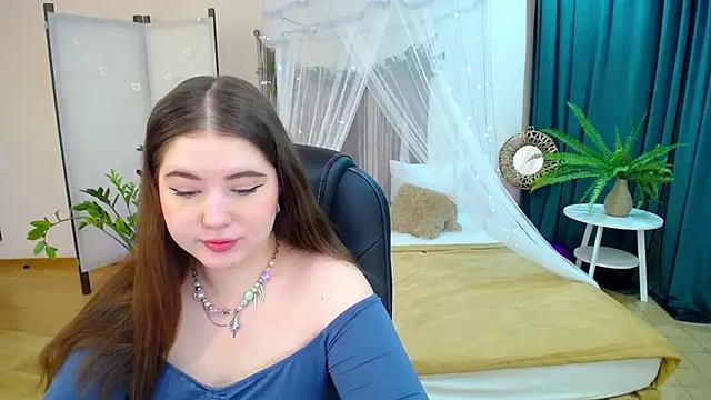 NicoleFoxery online show from March 11, 2025, 6:19 pm