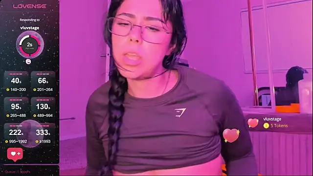 Evie-Luna online show from February 26, 2025, 4:25 am