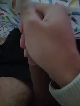 Snapshot of zakimir123 chatting on April 12, 2026, 11:32 pm zakimir123 online show from April 12, 2026, 11:32 pm