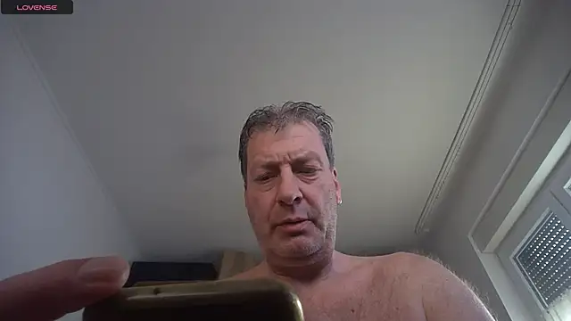 Snapshot of iliebetights chatting on December 17, 2025, 12:00 pm iliebetights online show from December 17, 2025, 12:00 pm