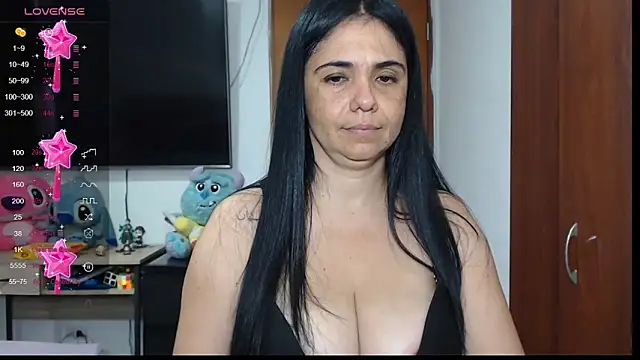 Snapshot of selena_ferri chatting on January 7, 2025, 10:08 pm selena ferri online show from January 7, 2025, 10:08 pm