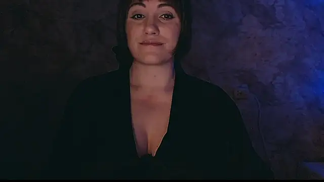 Snapshot of _letty_ chatting on March 8, 2025, 10:13 pm  letty  online show from March 8, 2025, 10:13 pm