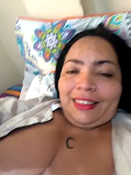 Snapshot of NIKOLE1301 chatting on February 10, 2026, 3:05 pm NIKOLE1301 online show from February 10, 2026, 3:05 pm