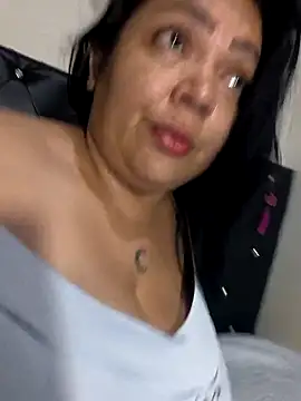 Snapshot of NIKOLE1301 chatting on February 16, 2026, 8:38 pm NIKOLE1301 online show from February 16, 2026, 8:38 pm