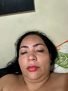 Snapshot of NIKOLE1301 chatting on February 18, 2026, 1:40 pm NIKOLE1301 online show from February 18, 2026, 1:40 pm