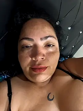 Snapshot of NIKOLE1301 chatting on February 21, 2026, 2:40 pm NIKOLE1301 online show from February 21, 2026, 2:40 pm