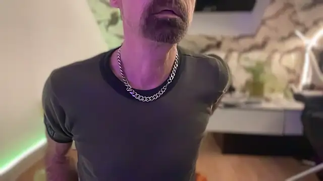 Sportparis4 online show from December 16, 2025, 9:20 pm