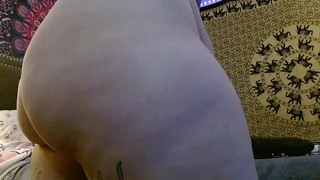 HazeyBvby online show from February 5, 2026, 3:55 am