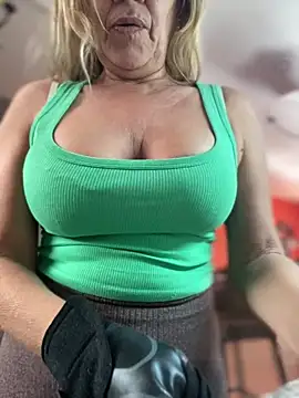 camelia3 online show from February 19, 2026, 4:58 pm