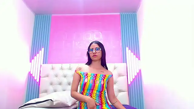 Snapshot of Dona_and_Carl chatting on December 11, 2024, 7:31 am Dona and Carl online show from December 11, 2024, 7:31 am