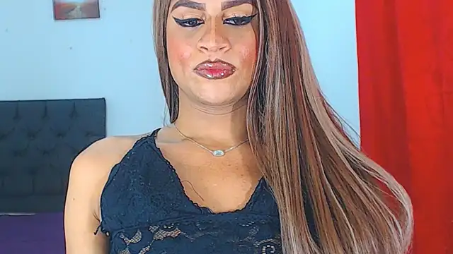 Snapshot of Valenntyna chatting on January 14, 2025, 1:47 am Valenntyna online show from January 14, 2025, 1:47 am