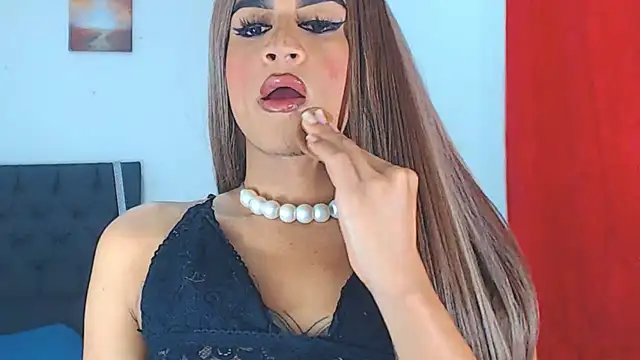 Snapshot of Valenntyna chatting on February 25, 2025, 6:53 pm Valenntyna online show from February 25, 2025, 6:53 pm