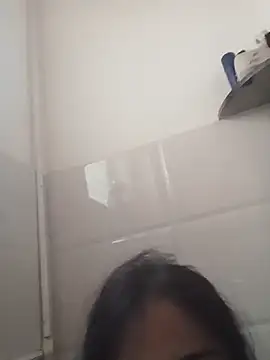 Manjushri35 online show from December 23, 2024, 4:33 am