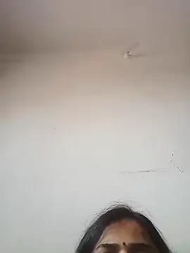 Manjushri35 online show from February 9, 2025, 7:27 am