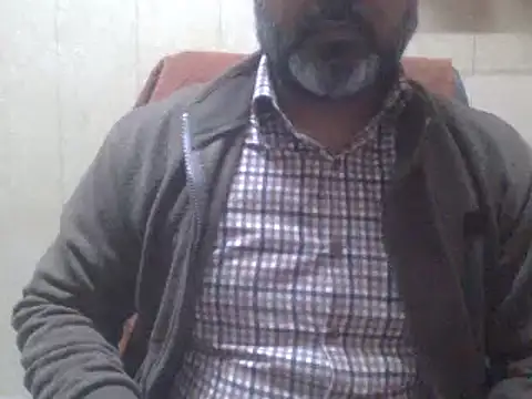 Snapshot of hairymaster95 chatting on December 28, 2024, 8:48 am hairymaster95 online show from December 28, 2024, 8:48 am
