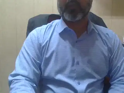Snapshot of hairymaster95 chatting on January 24, 2025, 9:28 am hairymaster95 online show from January 24, 2025, 9:28 am