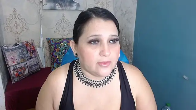 Kerly Doll online show from February 24, 2026, 2:59 pm