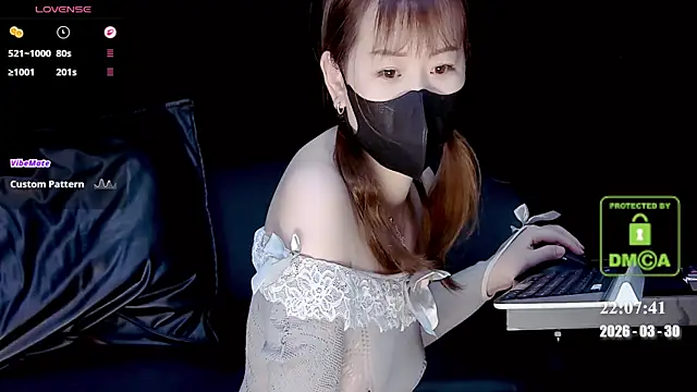 Snapshot of melia_Z chatting on March 30, 2026, 2:07 pm melia Z online show from March 30, 2026, 2:07 pm