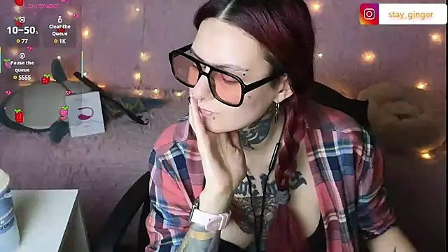 Snapshot of Ginger_Stay chatting on February 10, 2025, 8:53 pm Ginger Stay online show from February 10, 2025, 8:53 pm