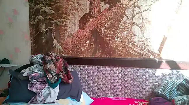 Snapshot of WildMissNiks chatting on February 22, 2025, 8:29 am WildMissNiks online show from February 22, 2025, 8:29 am