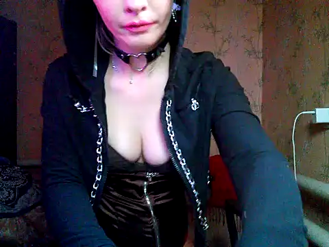 WildMissNiks online show from November 18, 2025, 8:52 am