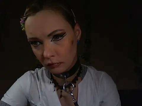 WildMissNiks online show from March 12, 2026, 9:04 am