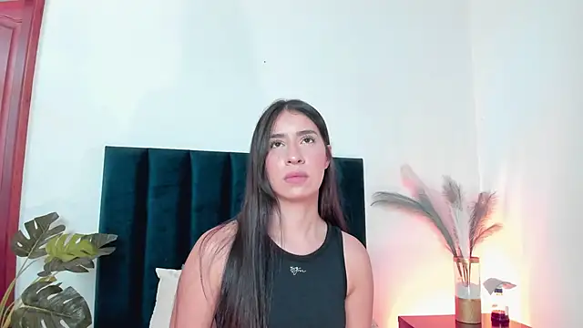 Christy Sea online show from October 16, 2025, 6:20 pm