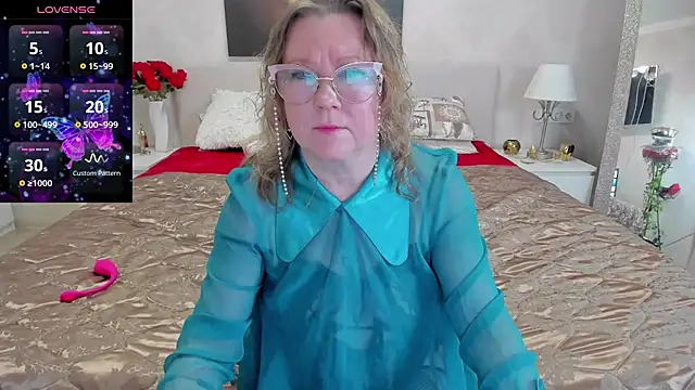 Snapshot of katysako chatting on January 25, 2025, 1:21 am katysako online show from January 25, 2025, 1:21 am